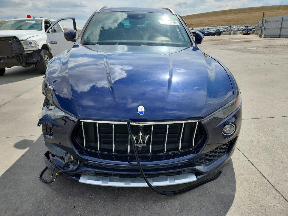 51816746 :رقم المزاد ، ZN661YUS5HX234962 vin ، 2017 Maserati Levante مزاد بيع