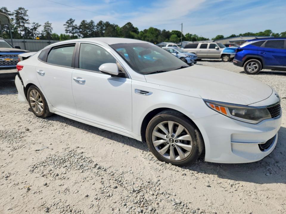 Продажа на аукционе авто 2018 Kia Optima, vin: 5XXGT4L33JG254272, номер лота: 50632736