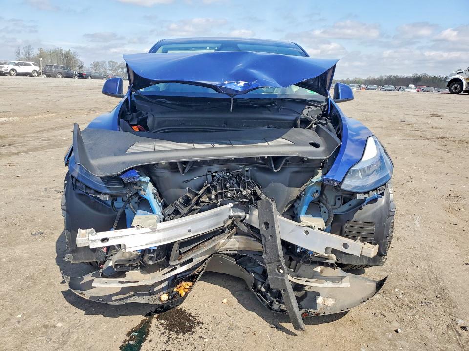 2025 Tesla Model Y მანქანა იყიდება აუქციონზე, vin: 7SAYGDED7SF249811, აუქციონის ნომერი: 48531856