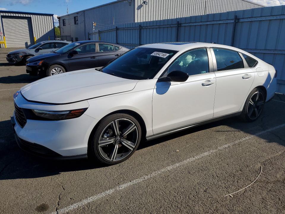 49942166 :رقم المزاد ، 1HGCY2F55TA011287 vin ، 2026 Honda Accord مزاد بيع