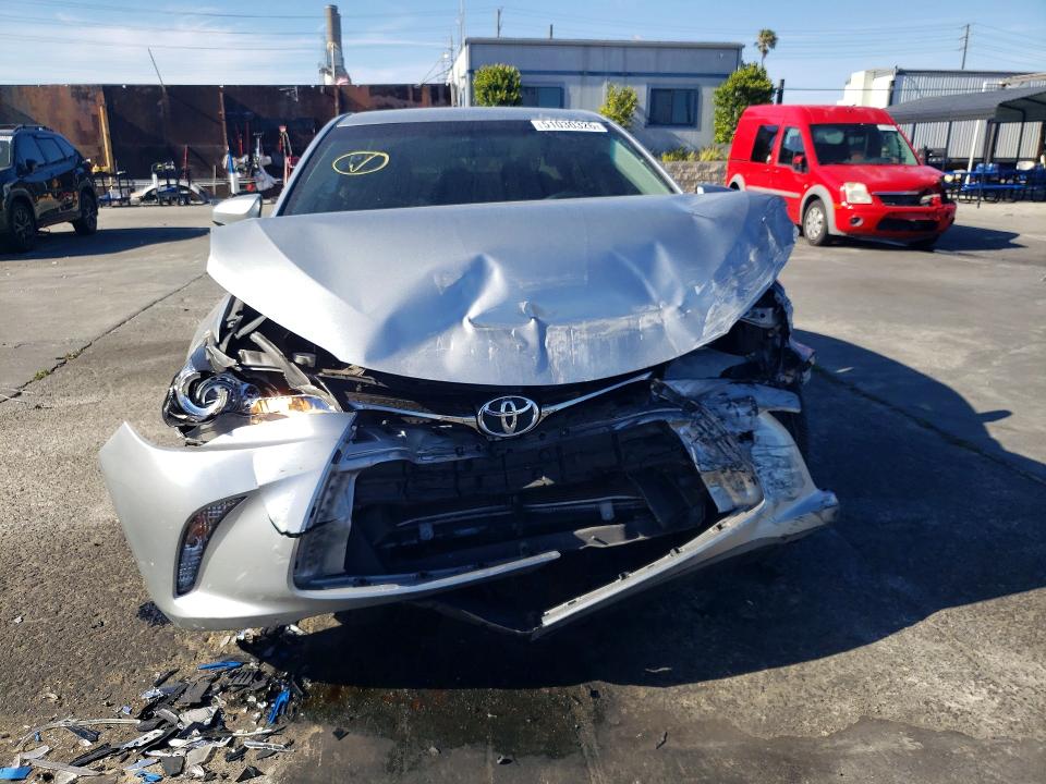 2017 Toyota Camry მანქანა იყიდება აუქციონზე, vin: 4T1BF1FK8HU406498, აუქციონის ნომერი: 51030326