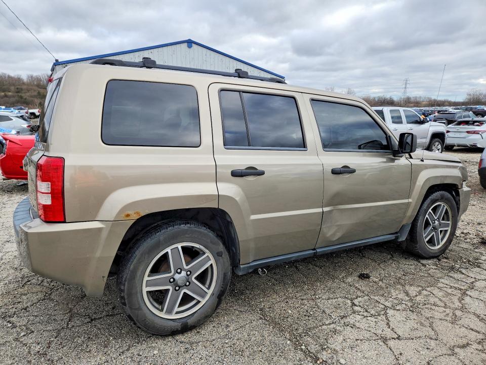 48582536 :رقم المزاد ، 1J8FT28W98D756915 vin ، 2008 Jeep Patriot مزاد بيع