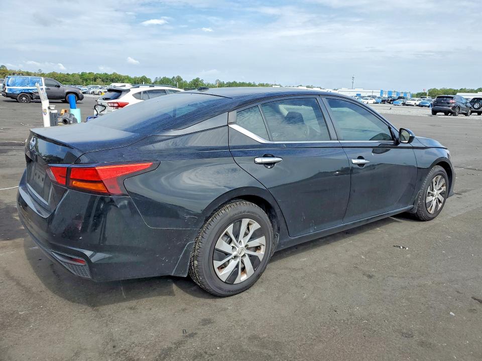 2020 Nissan Altima მანქანა იყიდება აუქციონზე, vin: 1N4BL4BV2LC115546, აუქციონის ნომერი: 51623766