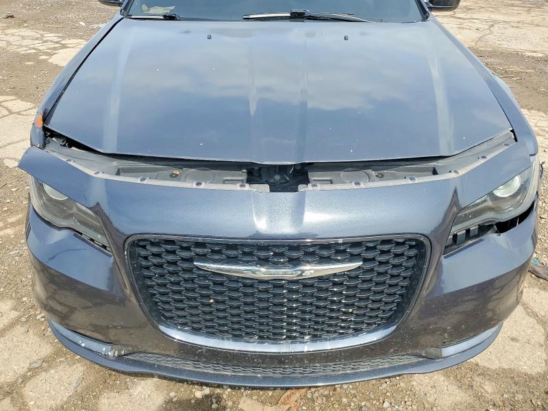 47629656 :رقم المزاد ، 2C3CCAGGXKH536857 vin ، 2019 Chrysler 300 مزاد بيع