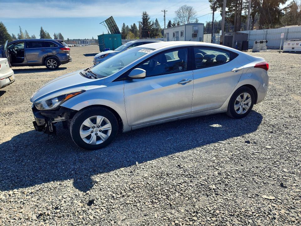 2016 Hyundai Elantra მანქანა იყიდება აუქციონზე, vin: 5NPDH4AE2GH681898, აუქციონის ნომერი: 49079516
