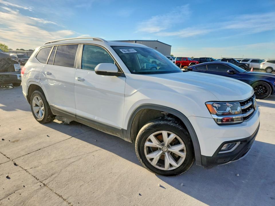 79911805 :رقم المزاد ، 1V2ER2CA2JC545725 vin ، 2018 Volkswagen Atlas مزاد بيع