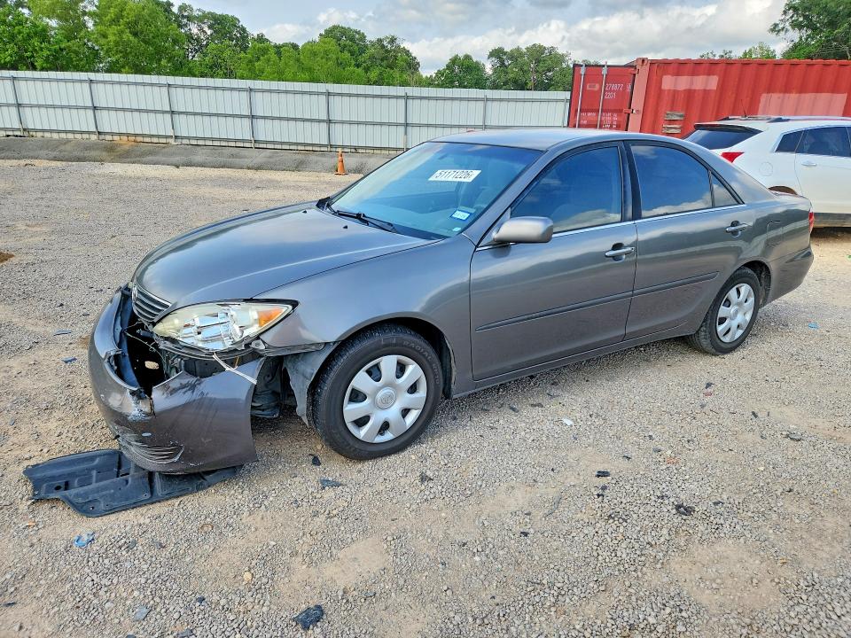 2005 Toyota Camry მანქანა იყიდება აუქციონზე, vin: 4T1BE32K45U622249, აუქციონის ნომერი: 51171226