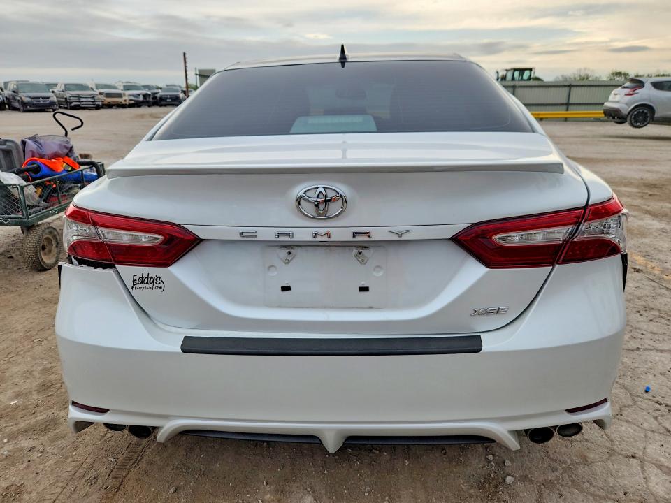 49446926 :رقم المزاد ، 4T1BZ1HK4KU507680 vin ، 2019 Toyota Camry مزاد بيع