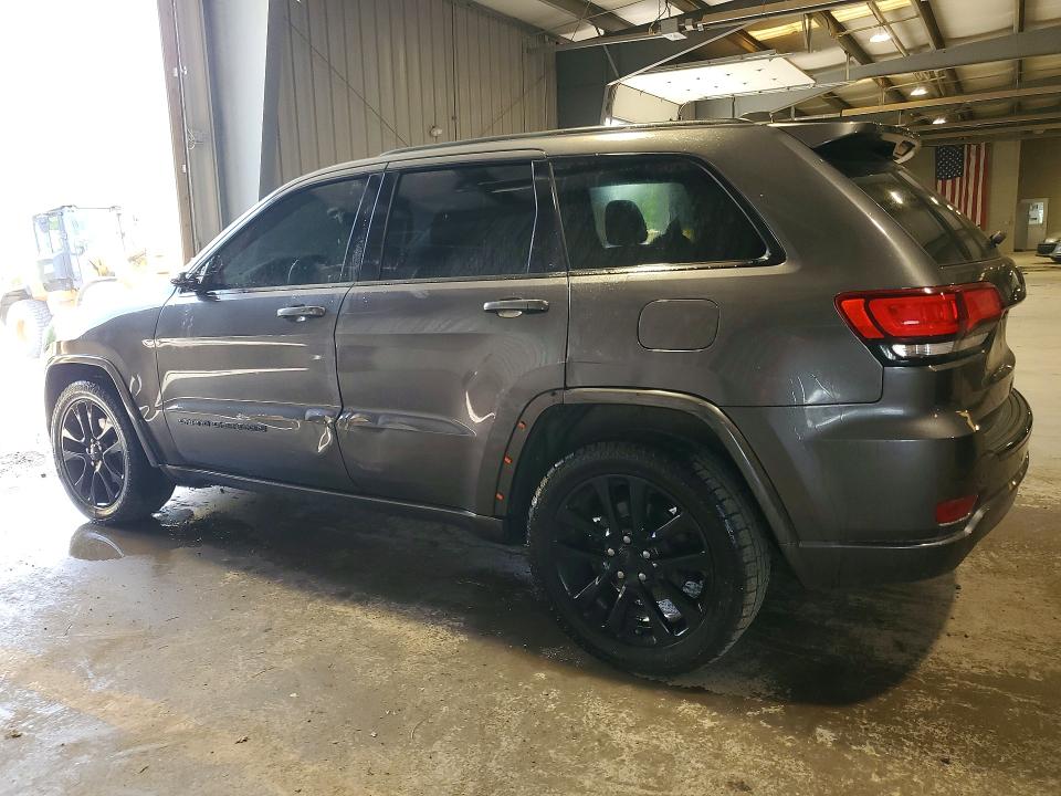 50614936 :رقم المزاد ، 1C4RJEAG0JC247421 vin ، 2018 Jeep Grand Cherokee مزاد بيع