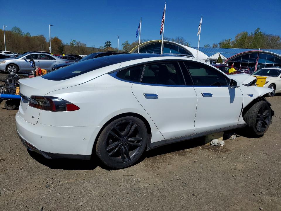 Aukcja sprzedaży 2014 Tesla Model S, vin: 5YJSA1H13EFP52681, numer aukcji: 51138536