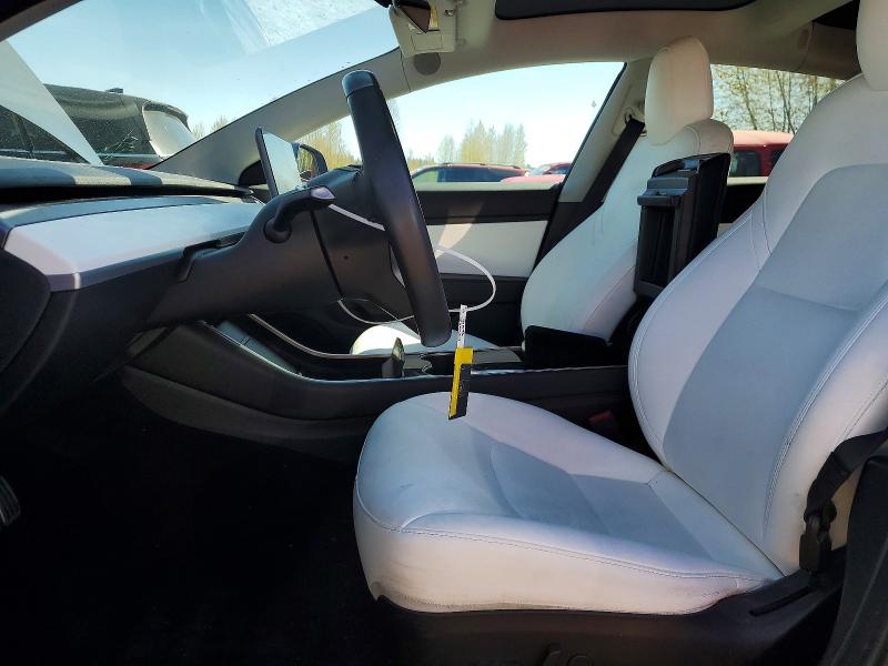 49124826 :رقم المزاد ، 5YJ3E1EB7JF186086 vin ، 2018 Tesla Model 3 مزاد بيع