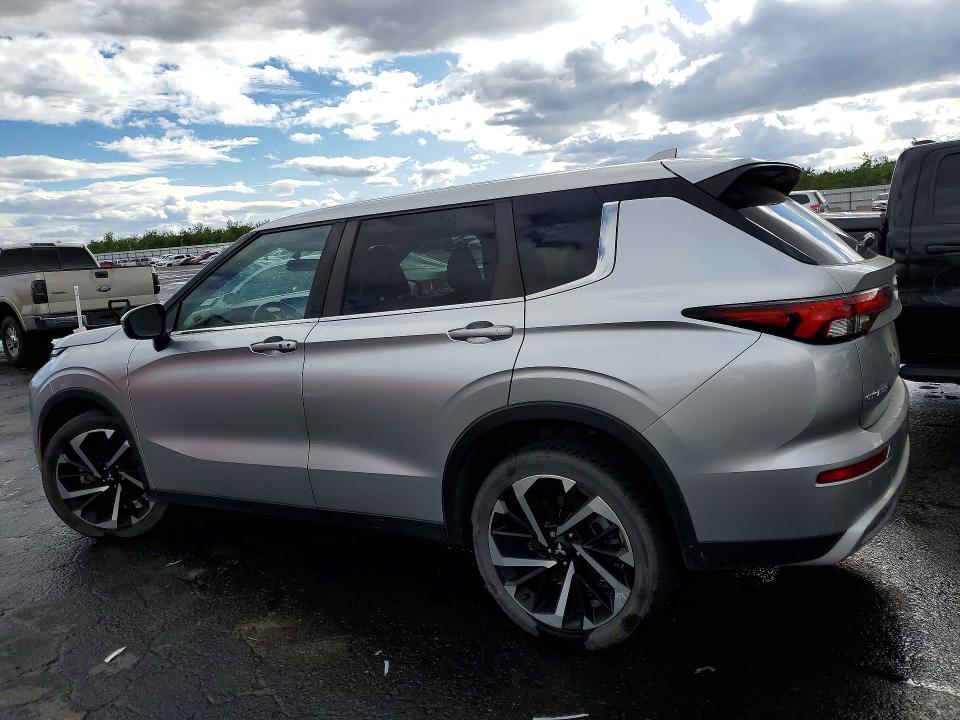 2022 Mitsubishi Outlander მანქანა იყიდება აუქციონზე, vin: JA4J3UA88NZ046597, აუქციონის ნომერი: 49072306