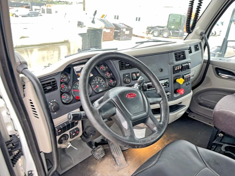 51414106 :رقم المزاد ، 1XPBAK9X5KD632553 vin ، 2019 Peterbilt 579 مزاد بيع