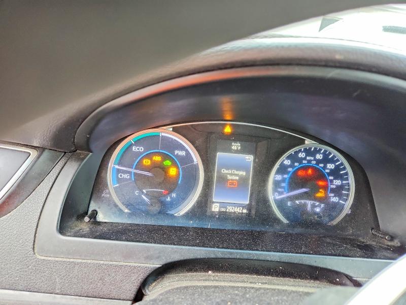 2015 Toyota Camry Hybrid მანქანა იყიდება აუქციონზე, vin: 4T1BD1FK0FU150036, აუქციონის ნომერი: 48635406
