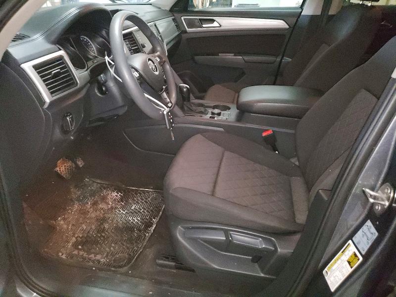 50676096 :رقم المزاد ، 1V2HR2CAXJC501985 vin ، 2018 Volkswagen Atlas مزاد بيع