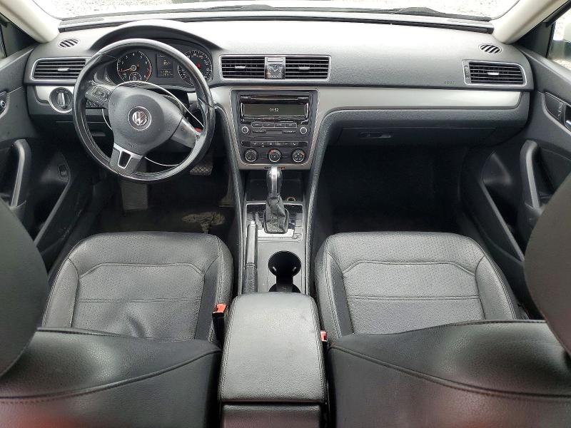 49544086 :رقم المزاد ، 1VWAT7A30FC075587 vin ، 2015 Volkswagen Passat مزاد بيع