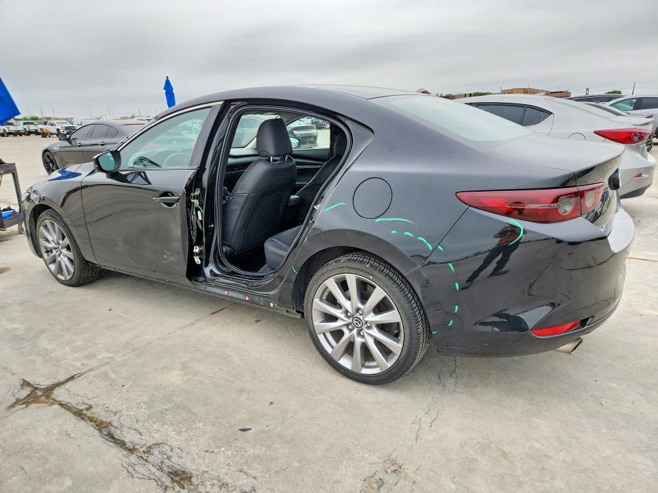 Продажа на аукционе авто 2021 Mazda 3, vin: JM1BPABL3M1321368, номер лота: 51295526