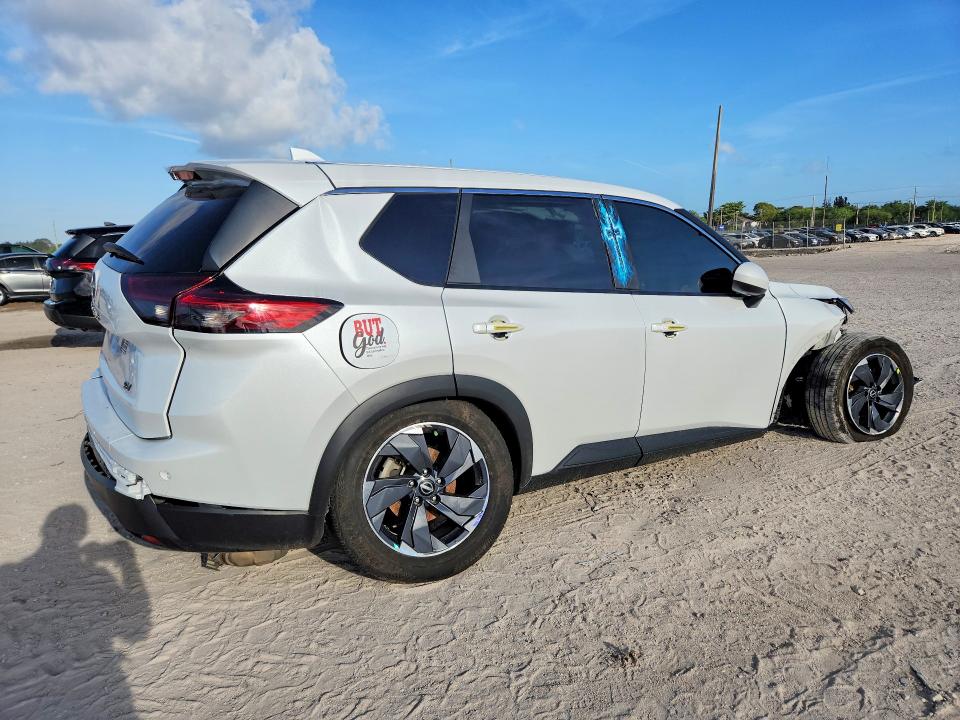 Продажа на аукционе авто 2024 Nissan Rogue, vin: 5N1BT3BA1RC692199, номер лота: 48039826