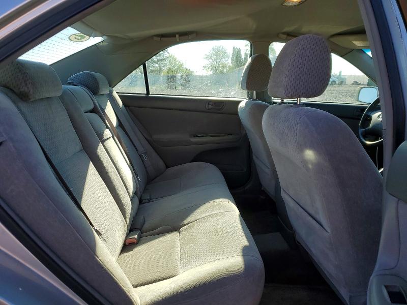 50490846 :رقم المزاد ، 4T1BE32K33U737213 vin ، 2003 Toyota Camry مزاد بيع