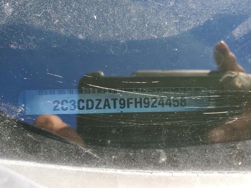 51827236 :رقم المزاد ، 2C3CDZAT9FH924458 vin ، 2015 Dodge Challenger مزاد بيع