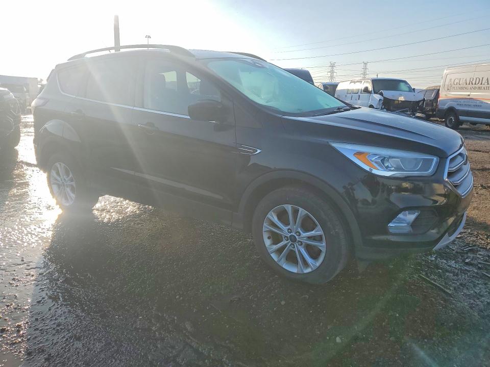 Продажа на аукционе авто 2017 Ford Escape, vin: 1FMCU9G95HUE14708, номер лота: 50575616