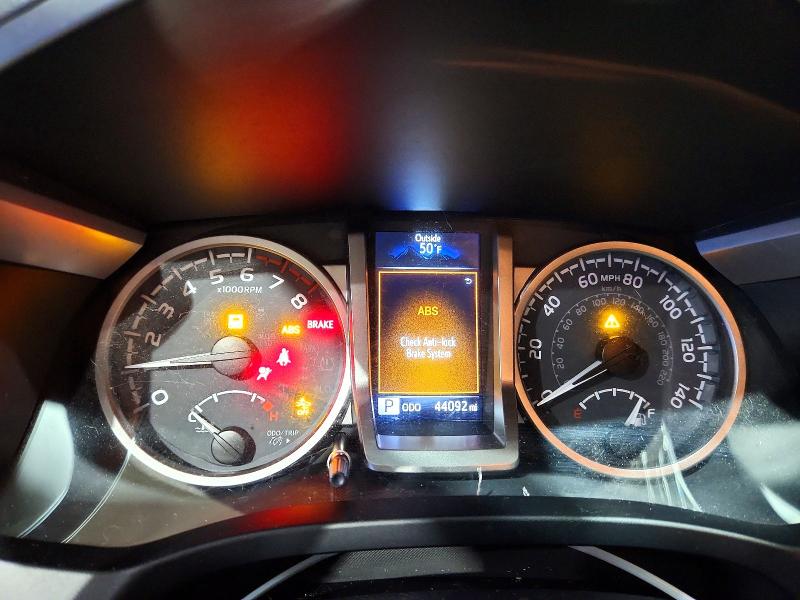2022 Toyota Tacoma მანქანა იყიდება აუქციონზე, vin: 3TYCZ5AN6NT067334, აუქციონის ნომერი: 48301586