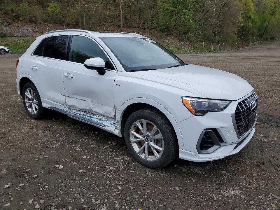 Продажа на аукционе авто 2021 Audi Q3, vin: WA1DECF38M1038091, номер лота: 50743916