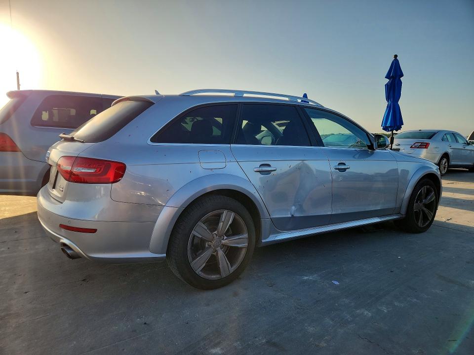 Продаж на аукціоні авто 2016 Audi A4 Allroad, vin: WA1UFAFL3GA018255, номер лоту: 49153886