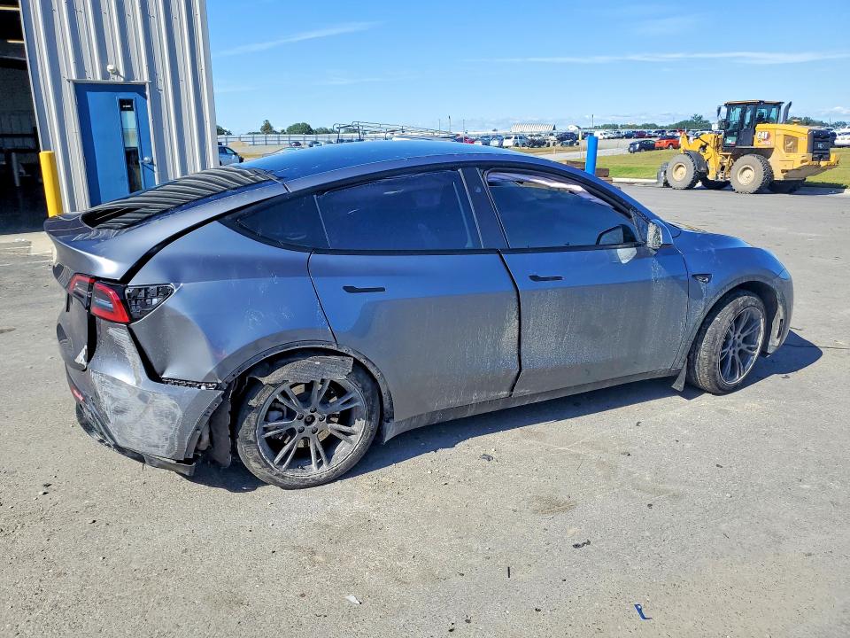 Продаж на аукціоні авто 2024 Tesla Model Y, vin: 7SAYGDED6RF193905, номер лоту: 51069796