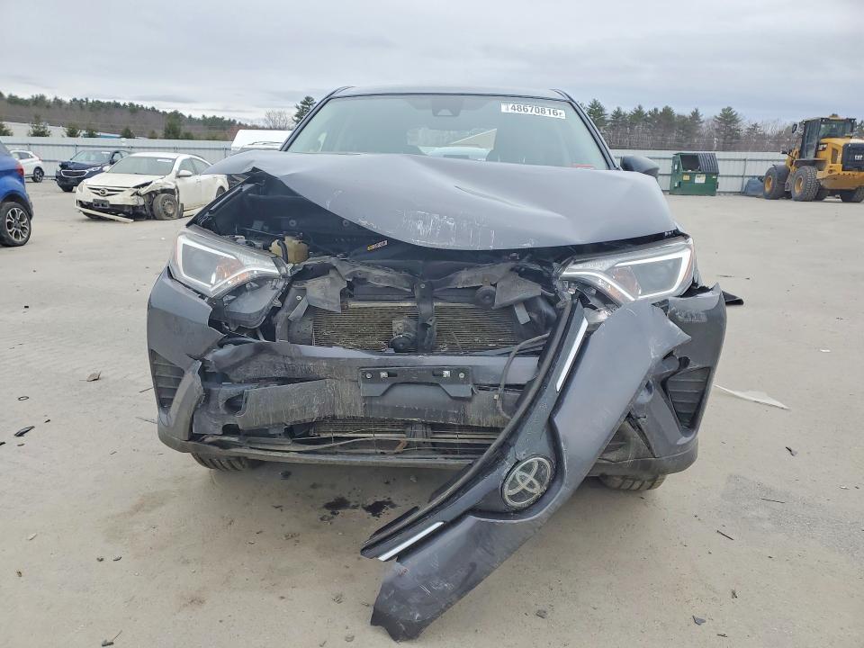 Продажа на аукционе авто 2018 Toyota Rav4, vin: JTMBFREV0JJ233145, номер лота: 48670816