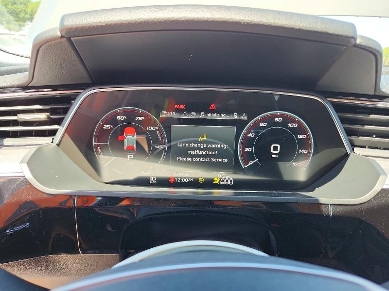 50788046 :رقم المزاد ، WA15AAGE2RB050596 vin ، 2024 Audi Q8 E-tron مزاد بيع