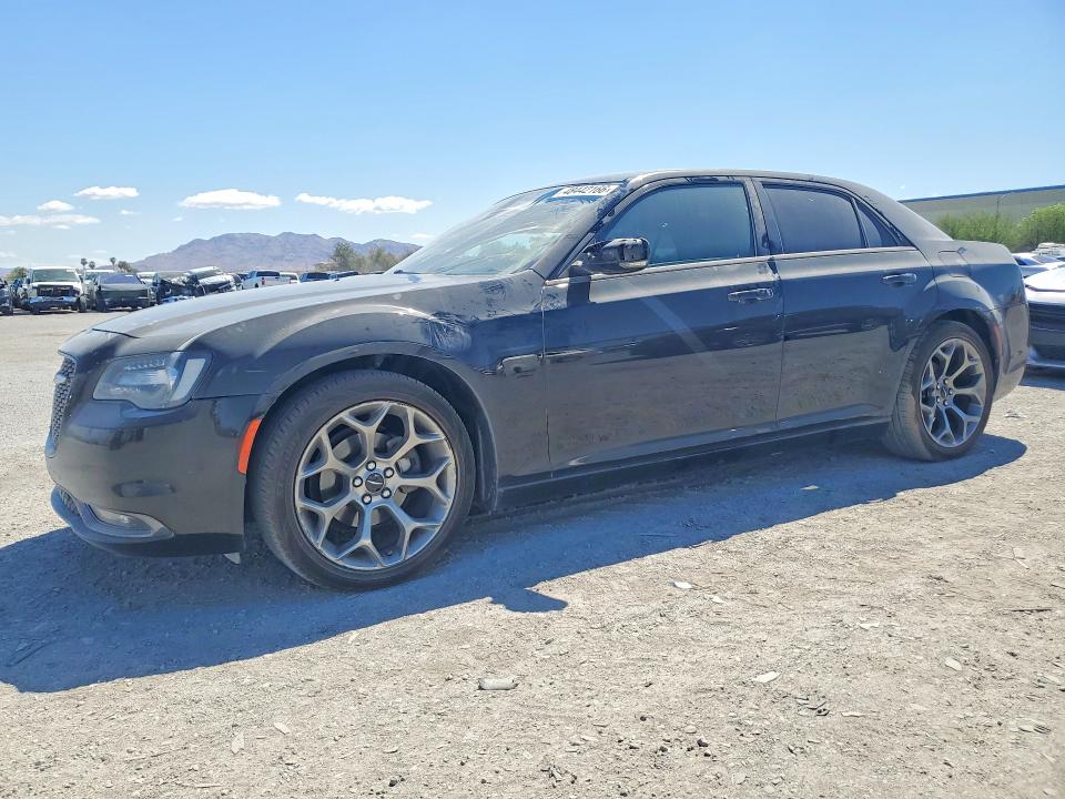 2015 Chrysler 300 მანქანა იყიდება აუქციონზე, vin: 2C3CCABG5FH875829, აუქციონის ნომერი: 48442166