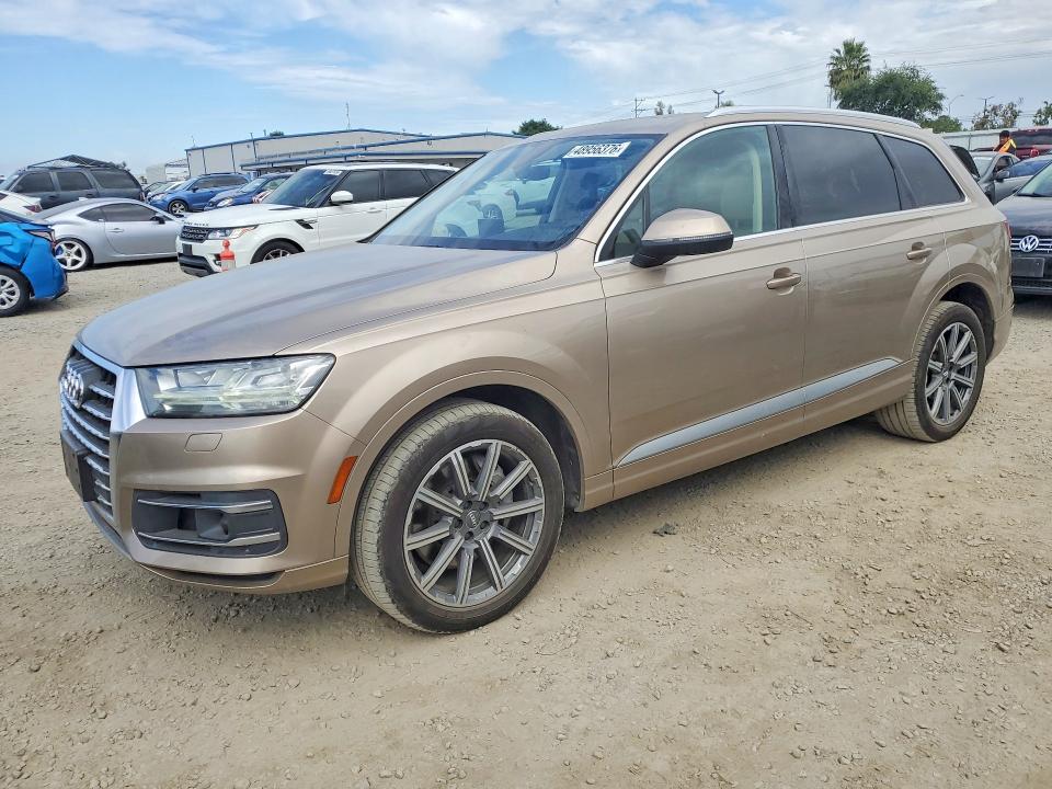 Продаж на аукціоні авто 2018 Audi Q7, vin: WA1LAAF78JD020053, номер лоту: 48956376