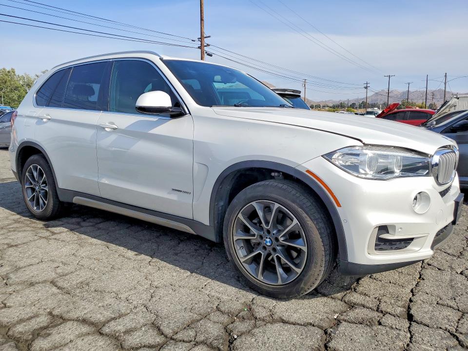49819406 :رقم المزاد ، 5UXKR2C51J0X08792 vin ، 2018 Bmw X5 مزاد بيع
