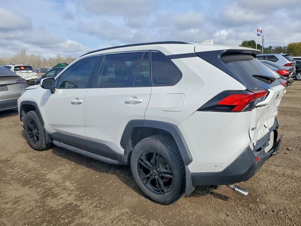 2021 Toyota Rav4 მანქანა იყიდება აუქციონზე, vin: 2T3R1RFVXMC244530, აუქციონის ნომერი: 51961476