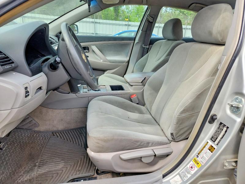 50716106 :رقم المزاد ، 4T1BE46KX9U291604 vin ، 2009 Toyota Camry مزاد بيع