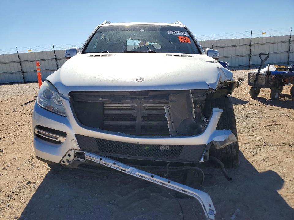 49313106 :رقم المزاد ، 4JGDA5JB9EA386989 vin ، 2014 Mercedes-benz Ml مزاد بيع