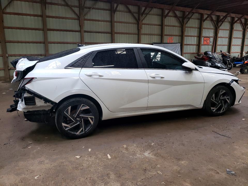 Продажа на аукционе авто 2025 Hyundai Elantra Luxury Hev 4dr, vin: KMHLN4DJ6SU145575, номер лота: 49112426