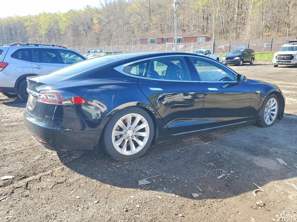 48532906 :رقم المزاد ، 5YJSA1E2XGF144589 vin ، 2016 Tesla Model S مزاد بيع