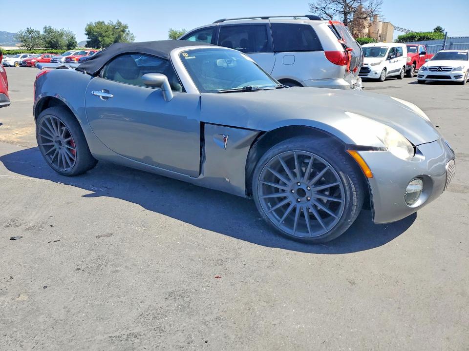 50027356 :رقم المزاد ، 1G2MB35B47Y115675 vin ، 2007 Pontiac Solstice مزاد بيع
