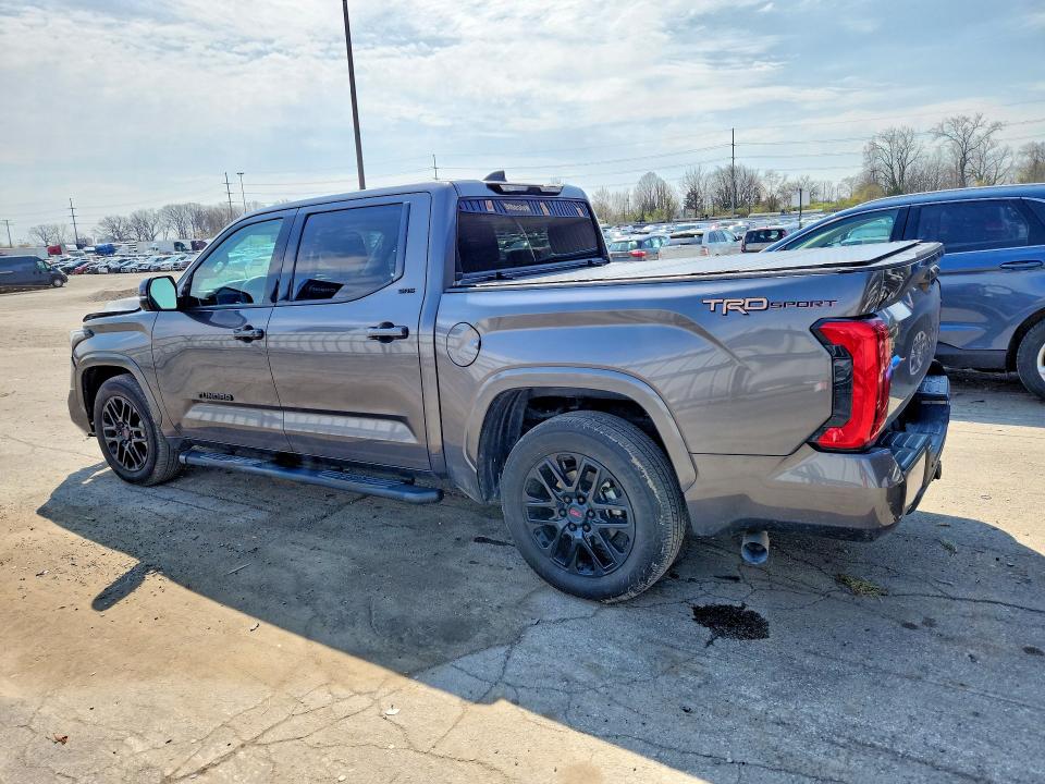 49269806 :رقم المزاد ، 5TFLA5AB3NX009801 vin ، 2022 Toyota Tundra مزاد بيع