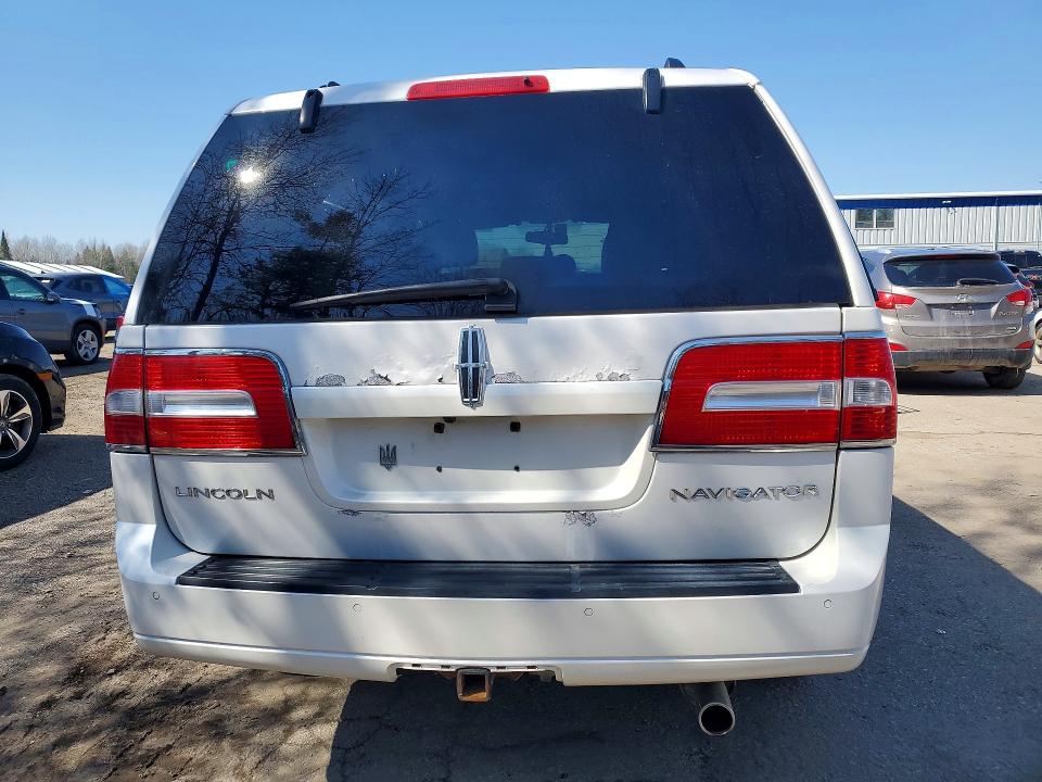 48761276 :رقم المزاد ، 5LMJJ2J56AEJ10376 vin ، 2010 Lincoln Townhouse Navigator مزاد بيع