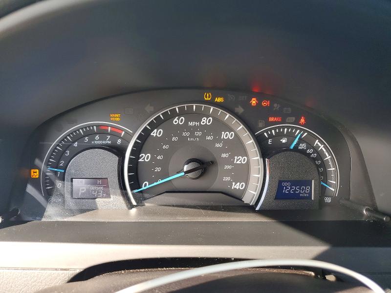 49051256 :رقم المزاد ، 4T4BF1FK2ER433245 vin ، 2014 Toyota Camry مزاد بيع
