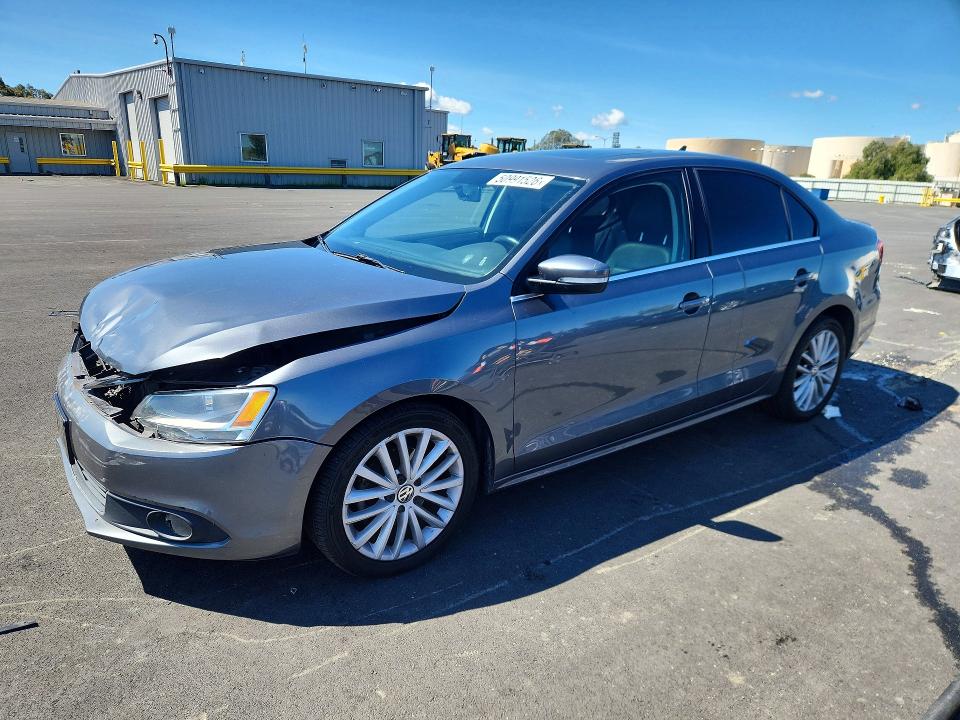 50991526 :رقم المزاد ، 3VWLP7AJ8CM323381 vin ، 2012 Volkswagen Jetta مزاد بيع