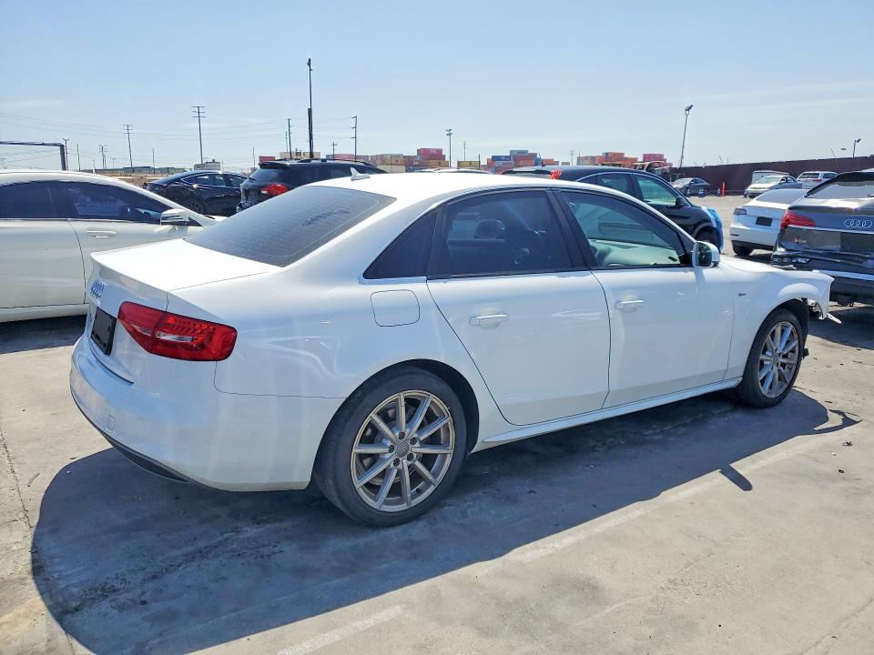 51503296 :رقم المزاد ، WAUAFAFL0GN016378 vin ، 2016 Audi A4 مزاد بيع