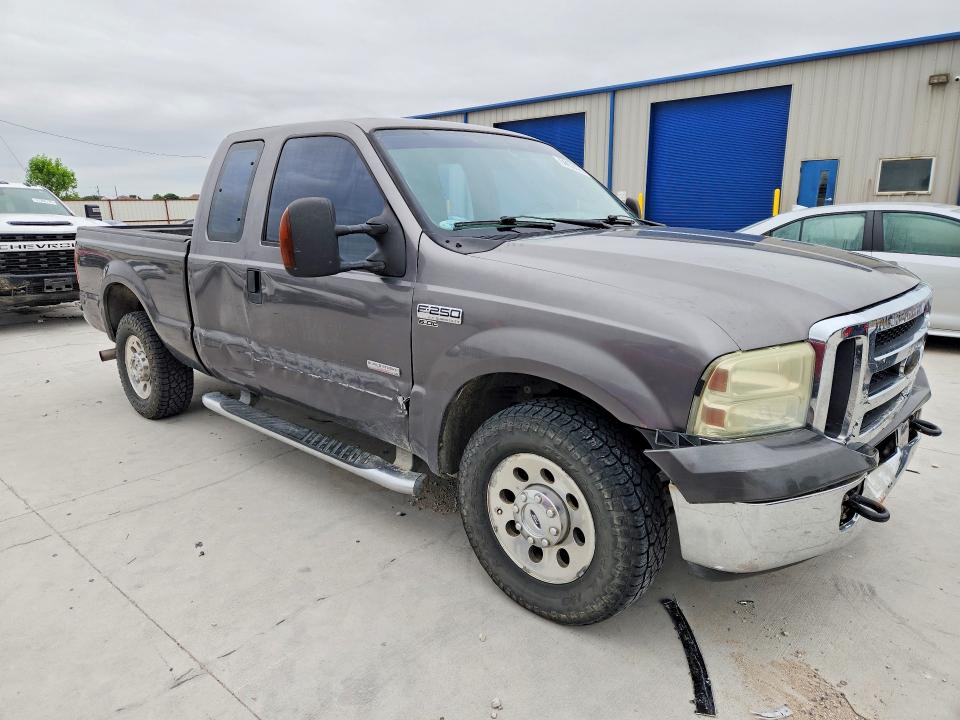51450076 :رقم المزاد ، 1FTSX20P96EA07814 vin ، 2006 Ford F250 مزاد بيع