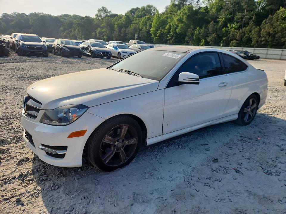 50785806 :رقم المزاد ، WDDGJ4HB4DF996047 vin ، 2013 Mercedes-benz C مزاد بيع