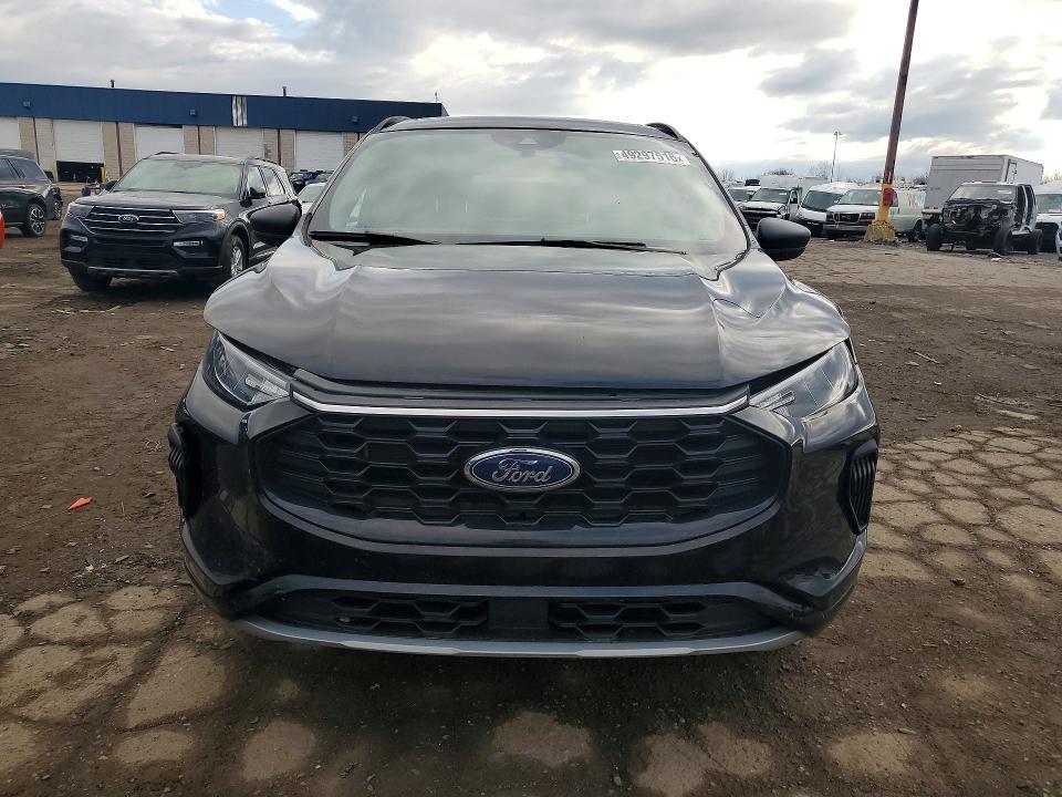 49297516 :رقم المزاد ، 1FMCU9MN5RUB33933 vin ، 2024 Ford Escape مزاد بيع
