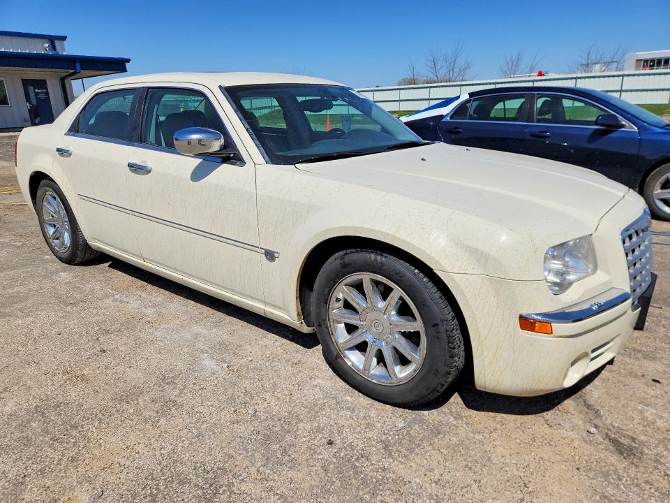 50968756 :رقم المزاد ، 2C3AA63H15H115297 vin ، 2005 Chrysler 300c مزاد بيع