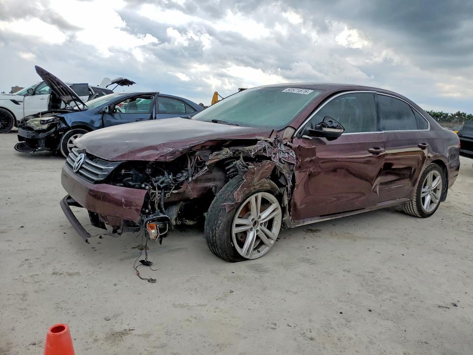 2014 Volkswagen Passat მანქანა იყიდება აუქციონზე, vin: 1VWBN7A31EC064935, აუქციონის ნომერი: 50571876